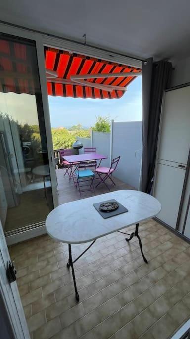 L'Escale Apartment Carqueiranne Bagian luar foto